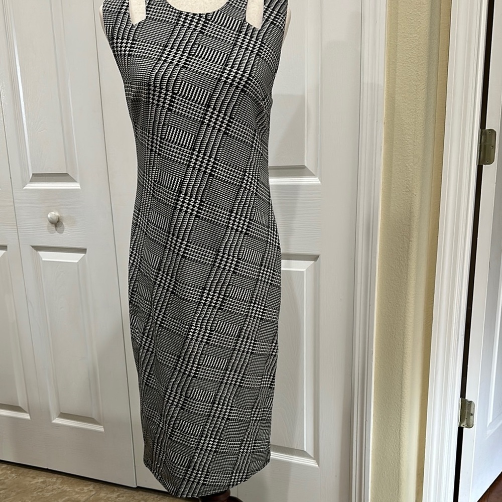 Elegant Black and White Checkered Dress